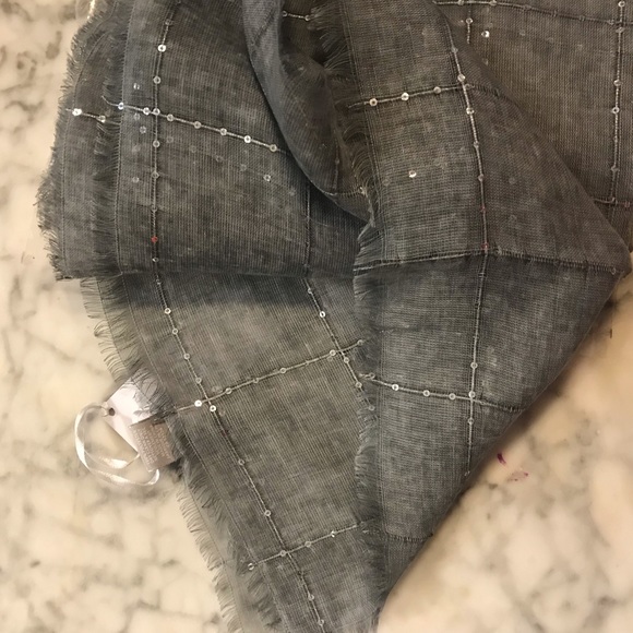 *NEW* TILO TWILIGHT SQUARF -Gray w/Sequins - Picture 7 of 7